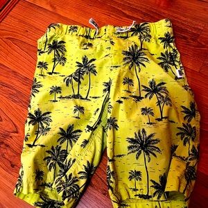 Super chill boys shorts